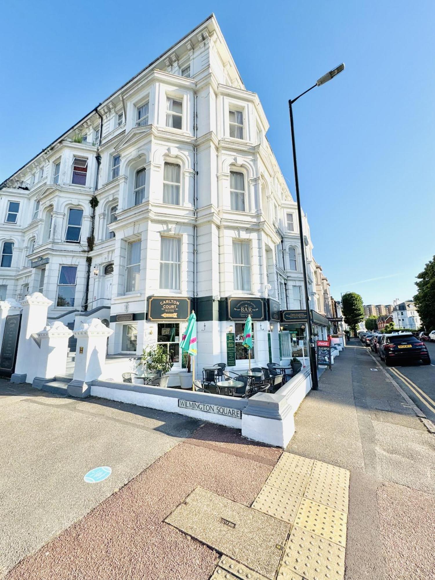 Carlton Court Hotel Eastbourne Exterior photo